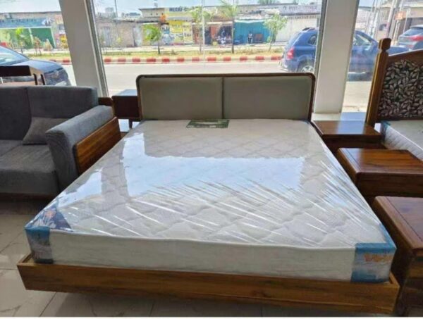 1ede9bbf-eadf-48f2-93dd-c65a98c9 Matelas à ressorts WOW – Confort durable & qualité garantie 10 ans